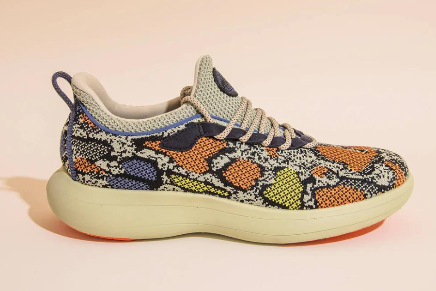 Snibbs bartending shoes